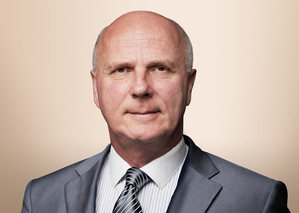 Prof. Dr. Dr. Heinz Kniha